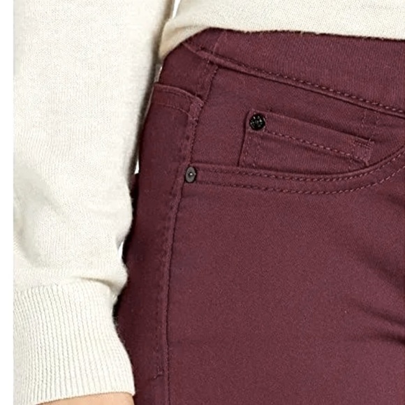 Levi’s Pants Signature Gold Label Totally Shaping Pull on Skinny size 12 - Picture 3 of 9